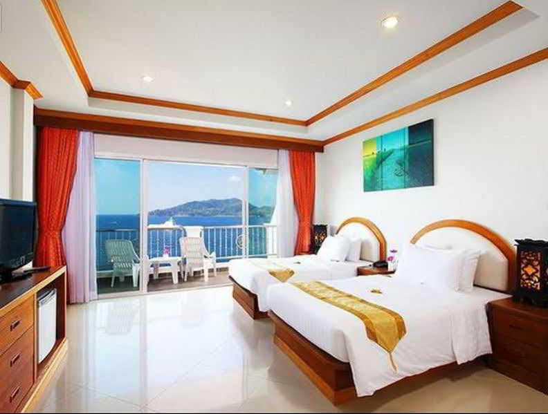 Blue Beach Club & Resort Patong Exterior foto